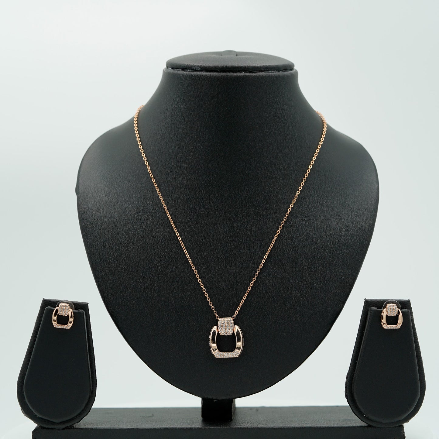 Pendant Set